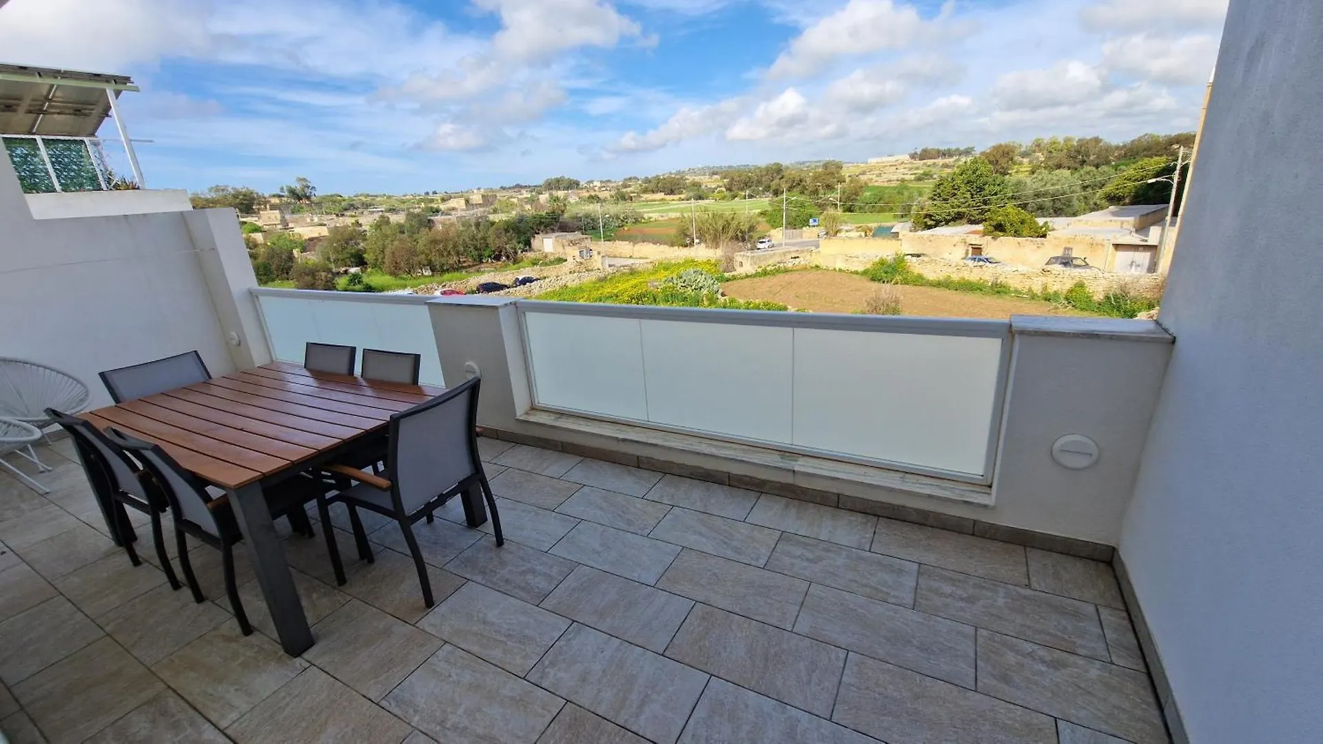 Carousel Apartments Qrendi Malta